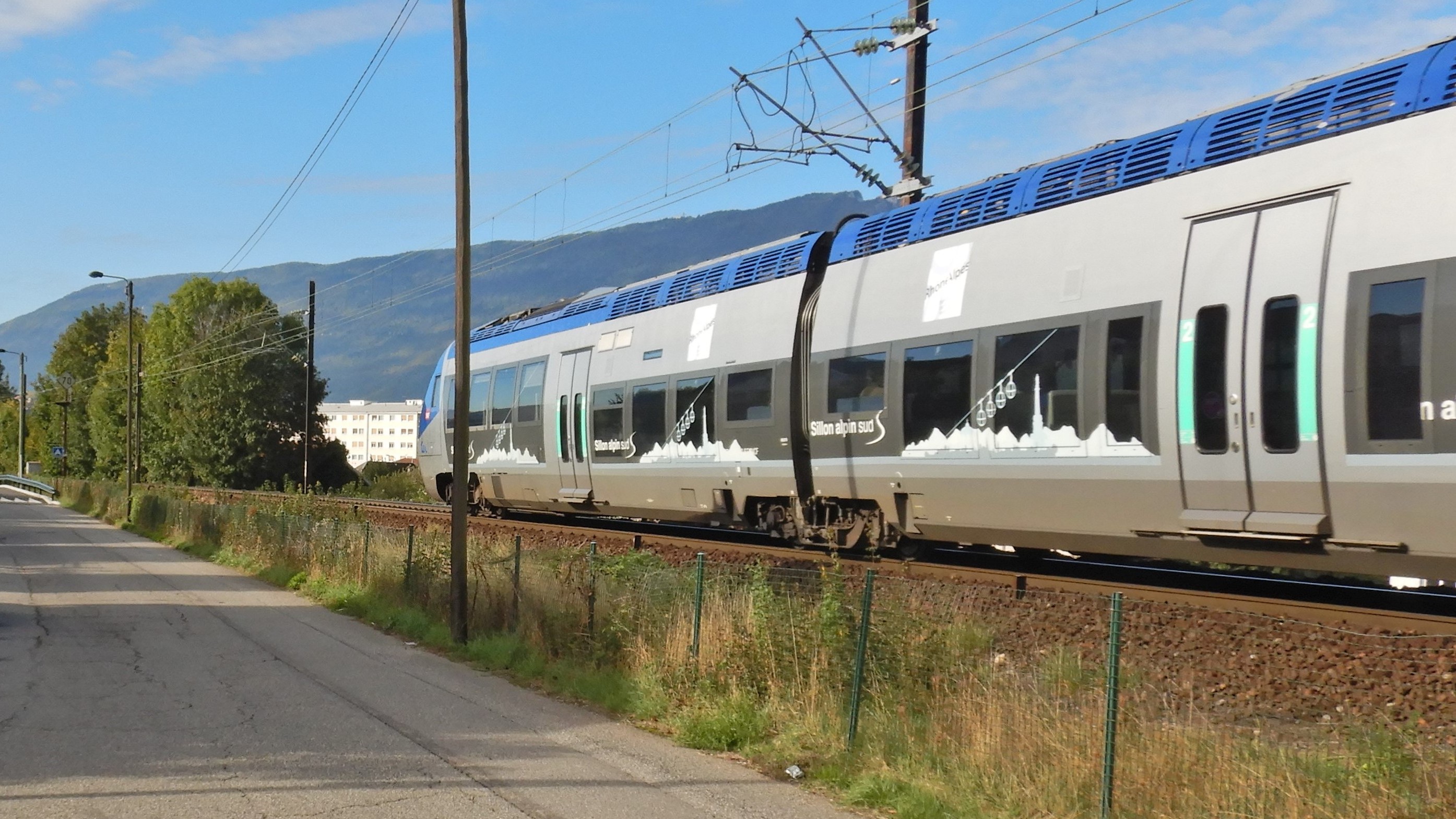 Doublement de la ligne SNCF Aix-Annecy de la Gare au passage à niveau de la Baye ?
