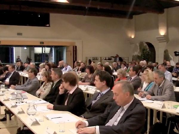 Le syndic de la métropole change son trésorier, GDF Suez son commercial